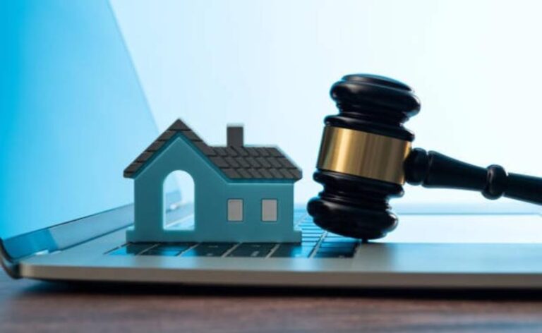 Leilões judiciais de imóveis em condomínios: oportunidade de negócio e alerta para síndicos