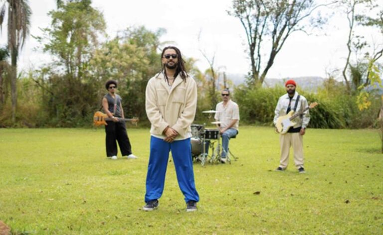 Destaque do pop reggae, Julies comemora aniversário com o lançamento de “Quando o Amor Chamar”